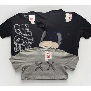 KAWS 2016 Uniqlo UT Shirt Lot 3 OriginalFake Clean Slate Cloud Mens Large